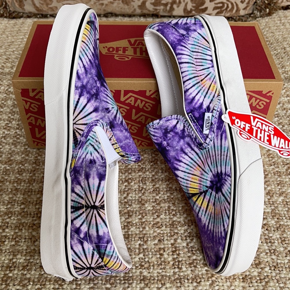 Vans Men’s Classic Slip-On New Age Purple Tie Dye Sneakers - Picture 11 of 16